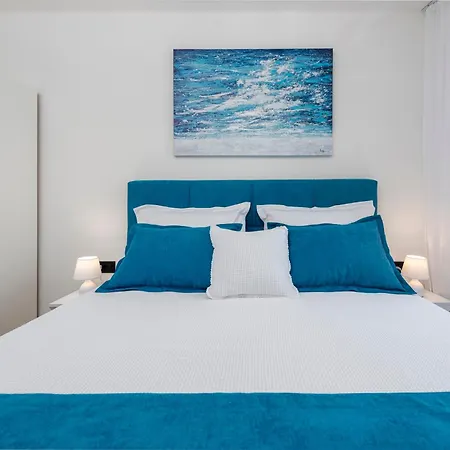 Mirabilis Apartman