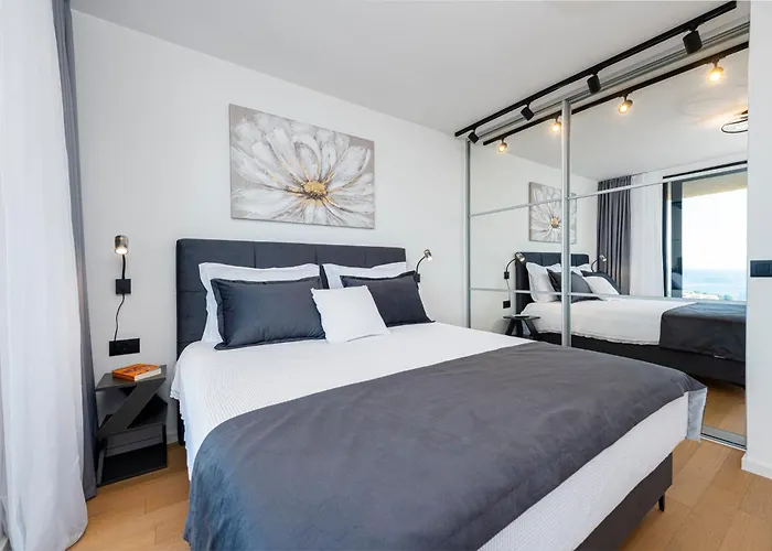 아파트 Mirabilis *