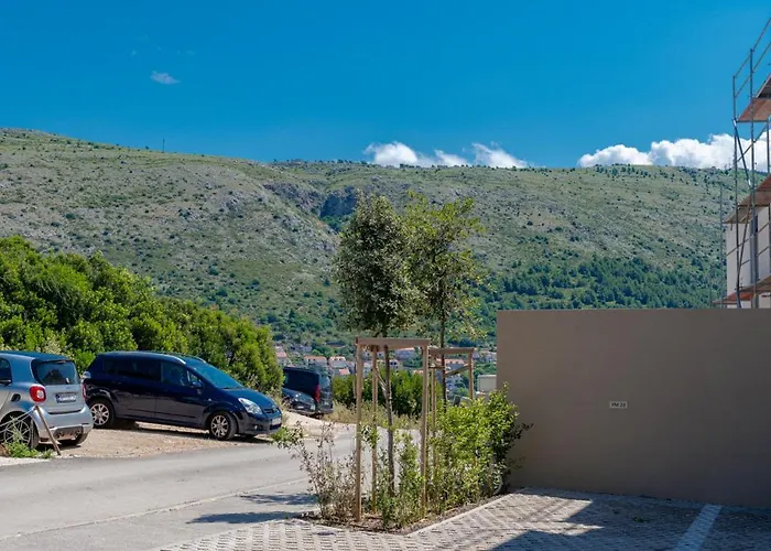 Mirabilis شقة دوبروفينك