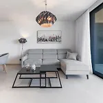 Mirabilis Apartment